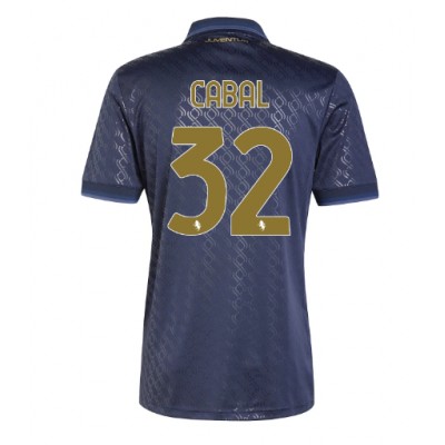 Juventus Juan Cabal #32 Tredjetrøje 2024-25 Kortærmet Juventus Juan Cabal #32 Tredjetrøje 2024-25 Kortærmet